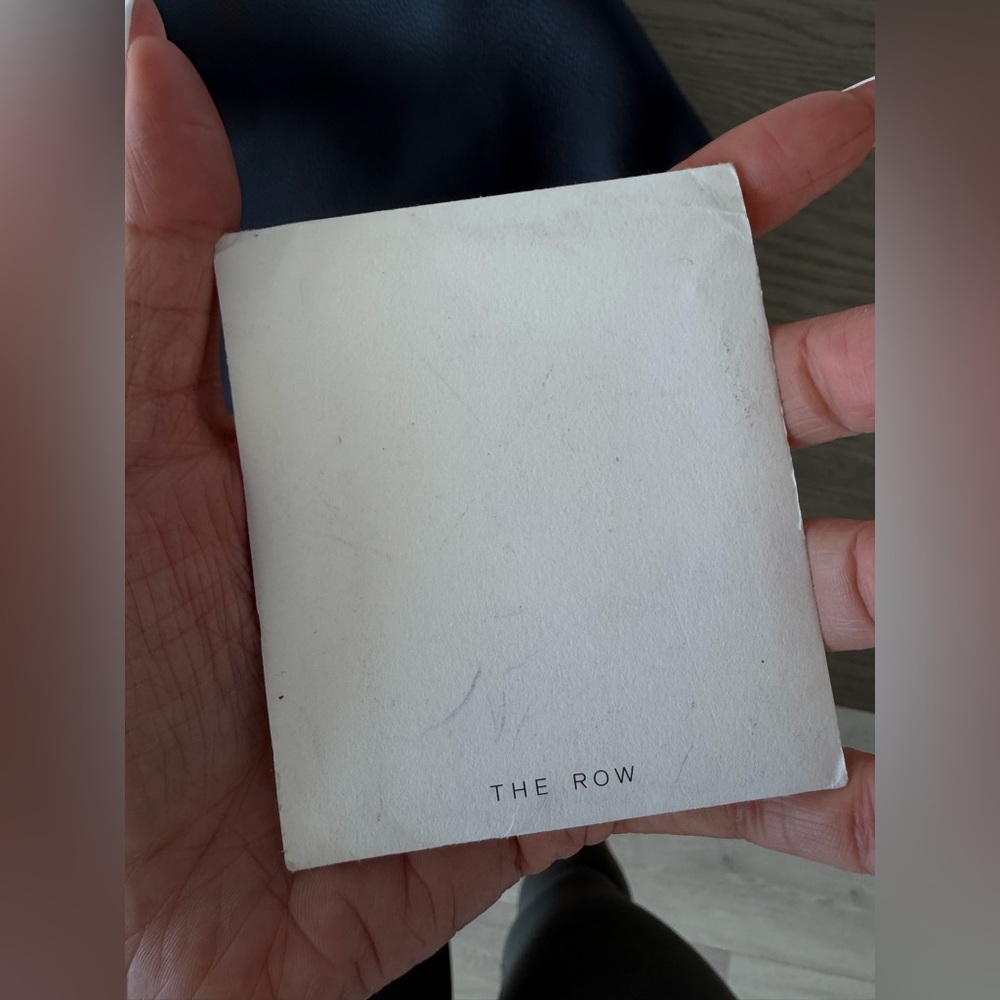 The Row n/s large park tote bag in black - Picture 9 of 11